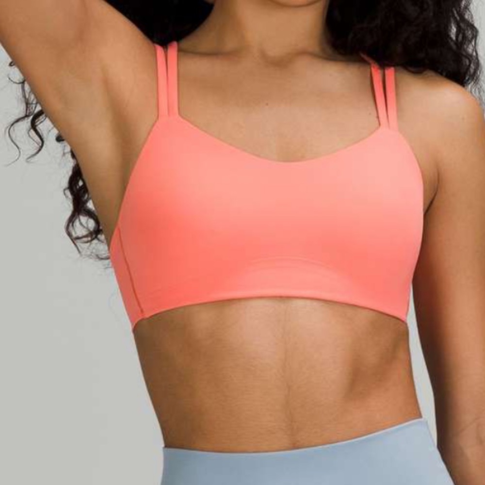 Lululemon like a cloud bra